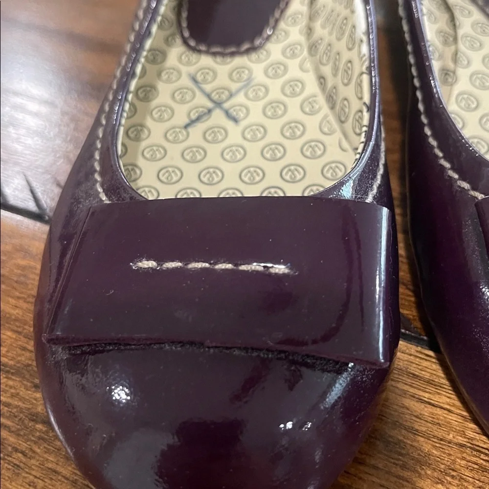 Martin + Osa purple plum patent leather ballet flats size 6